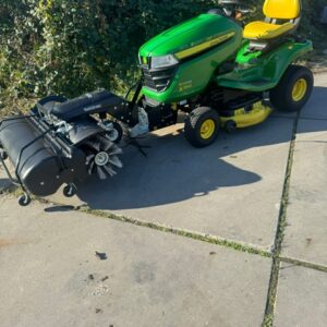 Zitmaaier John Deere X350
